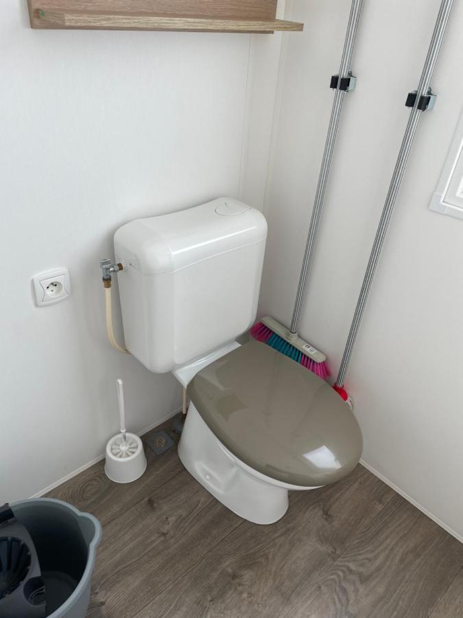 Mobil Home Valras Plage Les Sables Du Midi Экстерьер фото